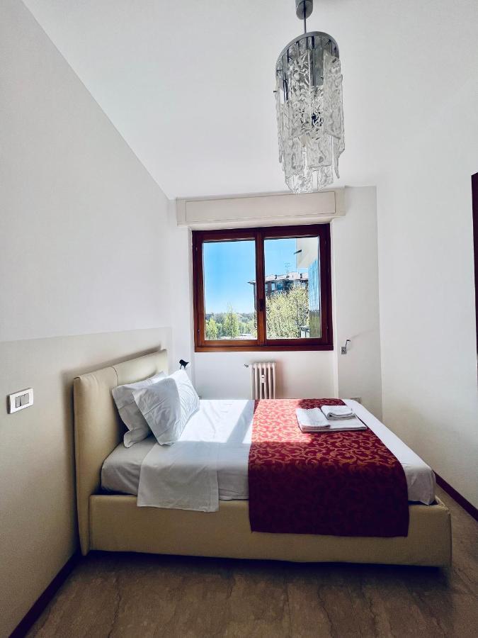 Green Guest House ميلان المظهر الخارجي الصورة